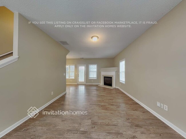Photo - 117 Omega Ct