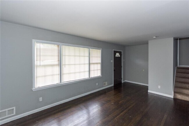 Photo - 2974 McGlynn Ct