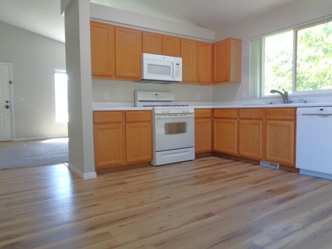 Photo - 8816 W Florence Dr