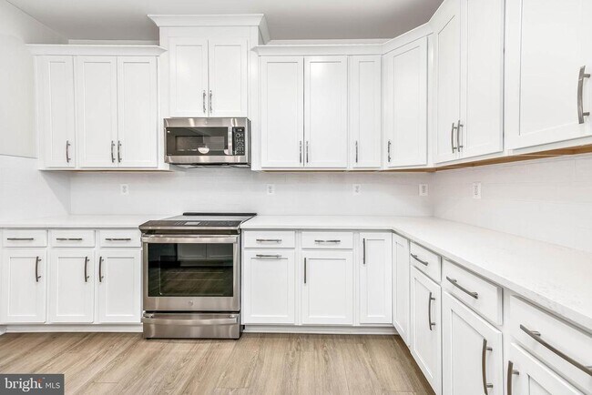 Photo - 4627 Olivine Dr