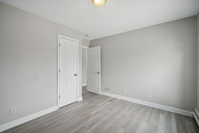 Photo - Ankeny Park Apartments - $99 first full mo...