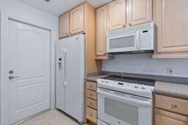 Photo - 3 Oakland Ct