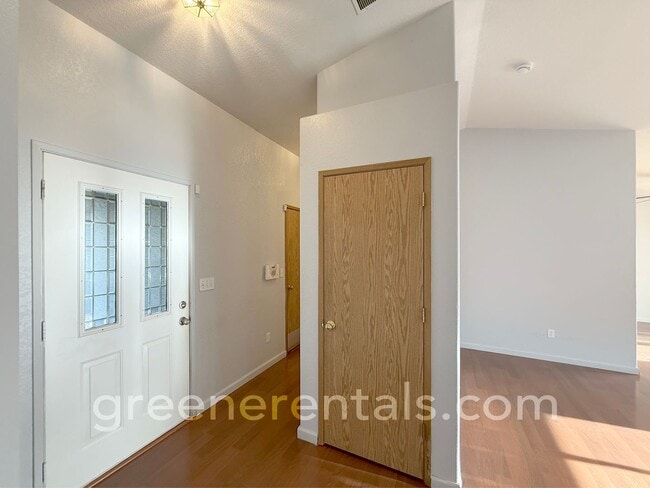 Photo - 3BR/2BA Rambler with 2-Car Garage in Yelm!