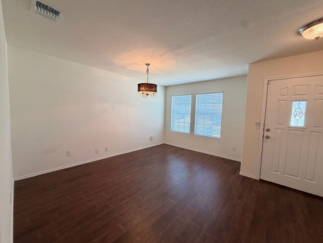 Photo - CUTE 3/2 FOR RENT IN SAN ANTONIO WITH EASY ACCESS TO UTSA, 1604, I-10 AND THE SHOPS AT LA CANTERA*