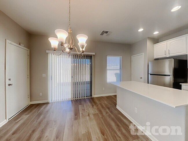 Photo - 17102 N 185th Ln