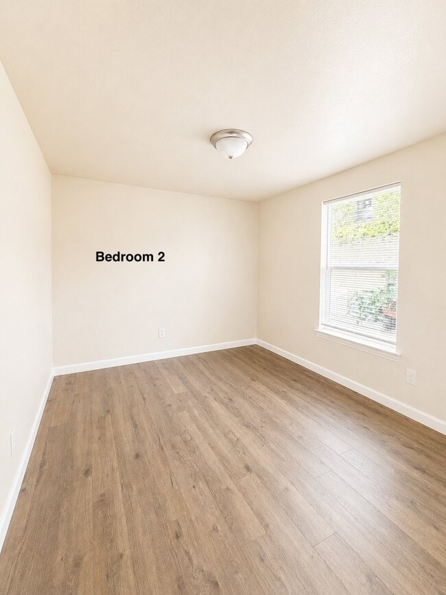 Photo - 824 Karnes St Unit A