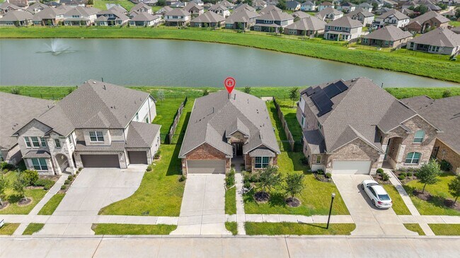 Photo - 77 Carmel Dr