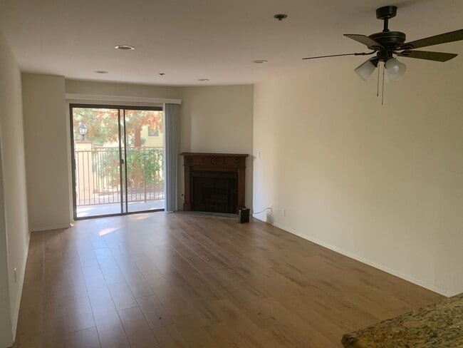 Strathmore Regency Apartments