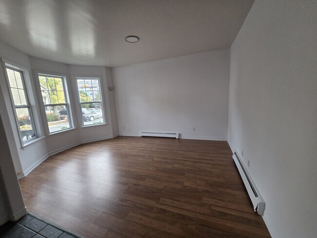 Photo - 6014 South St Unit 1