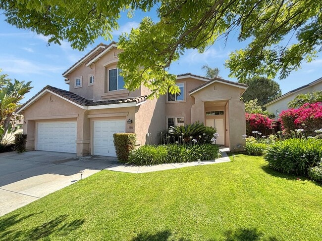 Beautiful & Spacious 5BD/3BA House in East... - Beautiful & Spacious 5BD/3BA House in East...