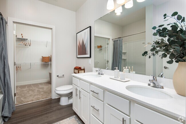 2HAB, 2BA - 993 ft² - Baño principal