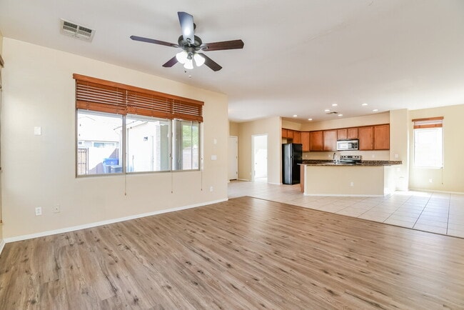 Photo - 2547 E Megan St