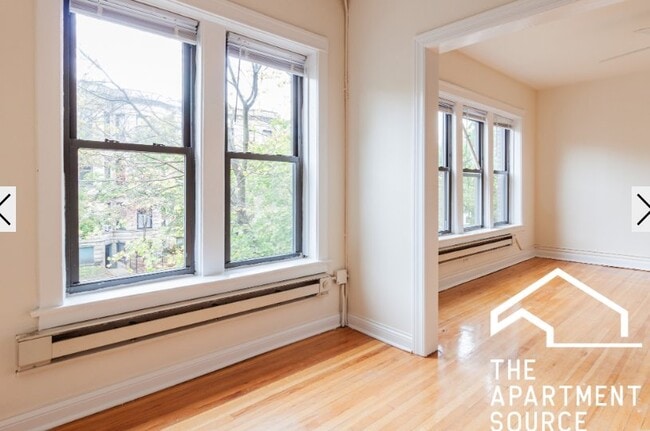 Photo - 3823 N Fremont St Unit 3