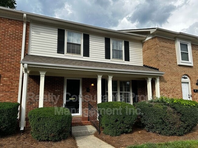 Building Photo - 5123 Lawndale Dr Rental