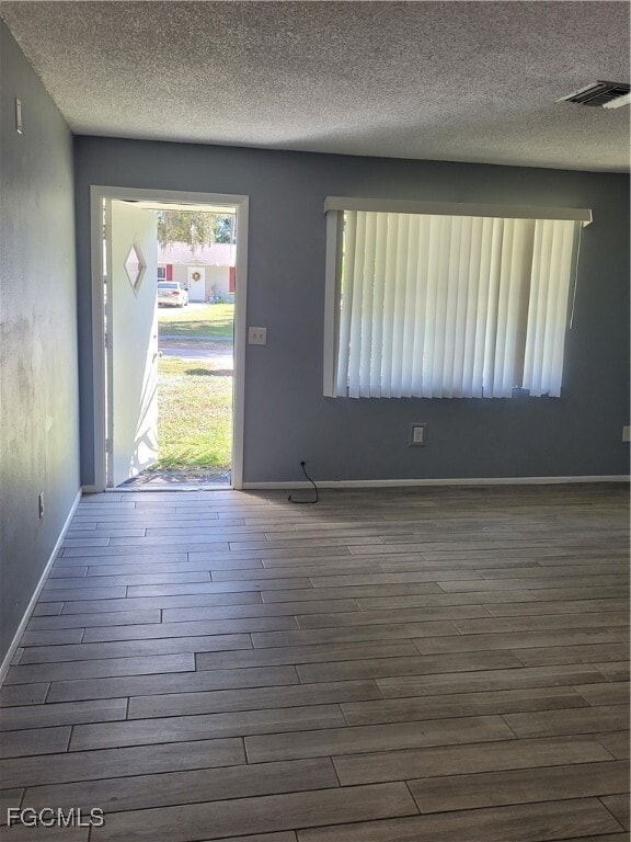 Photo - 1865 Lavonia Ln