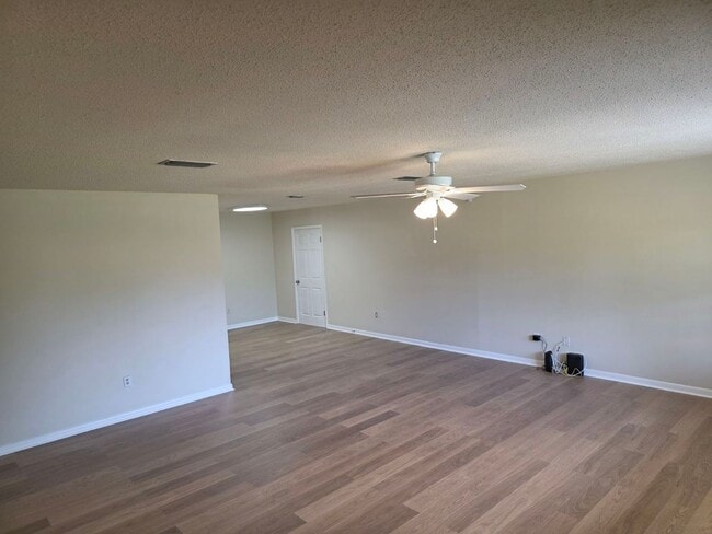 Photo - Spacious 3BR/2BA Home with 2-Car Carport & RV/Boat Parking