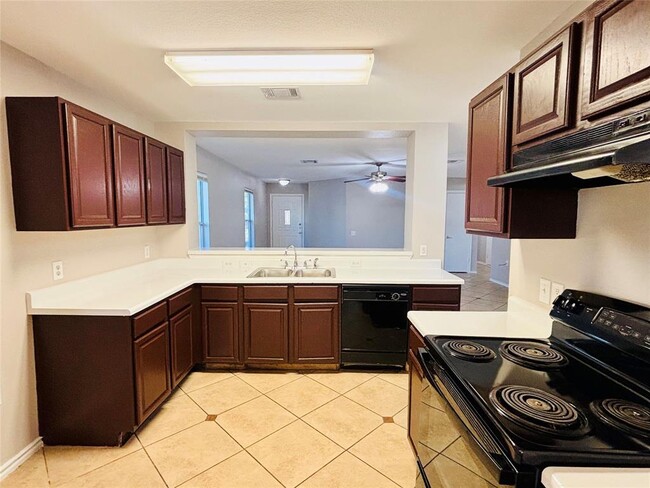 7424 Cayenne Ln