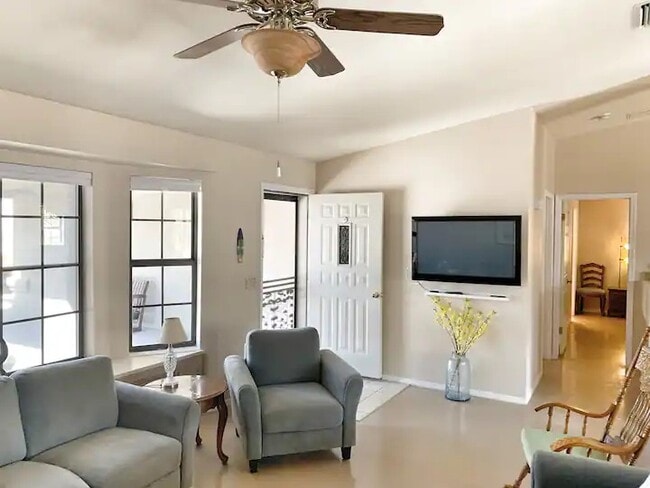 Photo - 4092 Coral Reef Dr