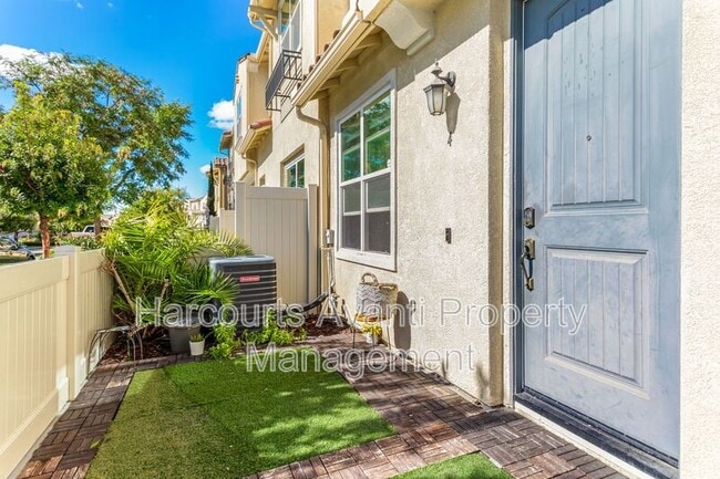 Photo - 1520 Santa Carolina Rd Unit #4