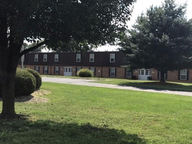 Bridgepoint Apartments