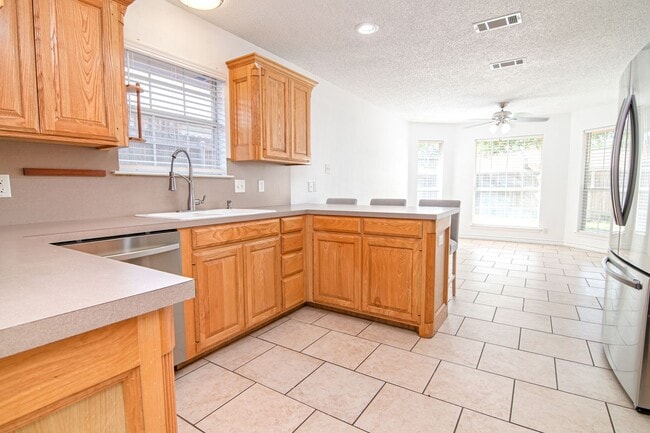 Photo - 5108 San Antonio Ave