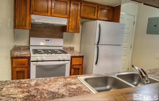 Photo - 360 Jill Ct Unit 6