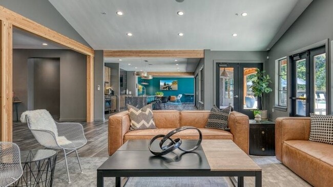 Photo - Citizen & Oake Apartments