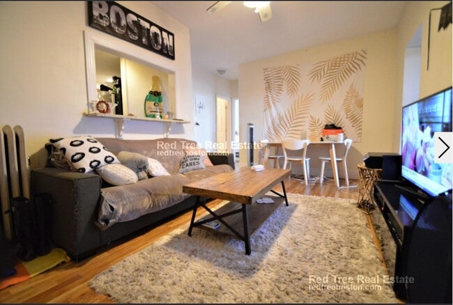 Building Photo - 72 Egmont St Unit 5