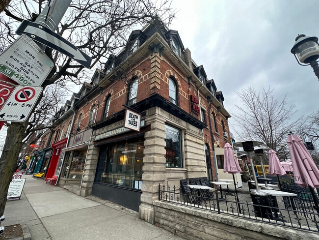 Building Photo - 1154 & 1158 Queen Street West