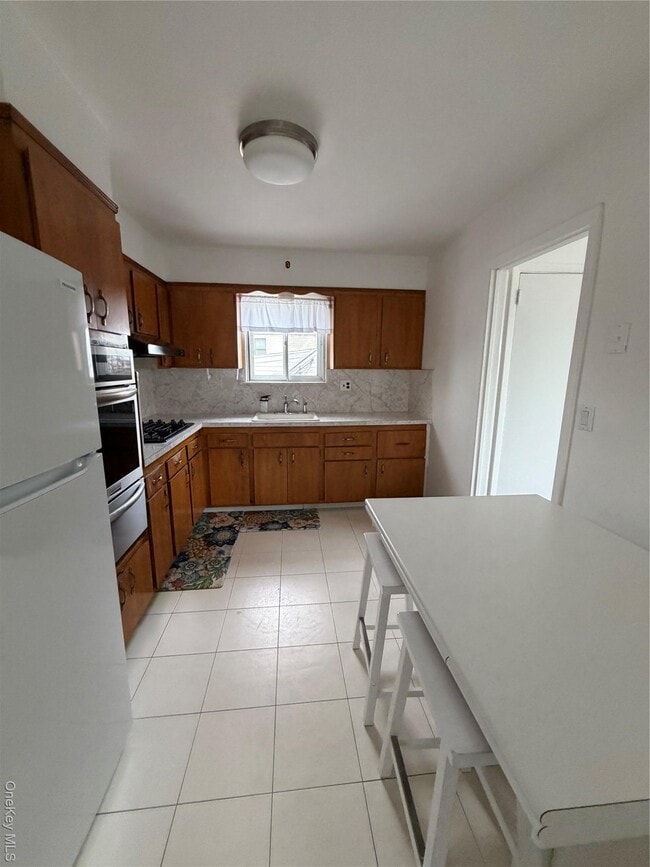 Photo - 194 Quebec Rd