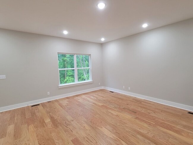 Photo - 8476 Old Cleveland Pike