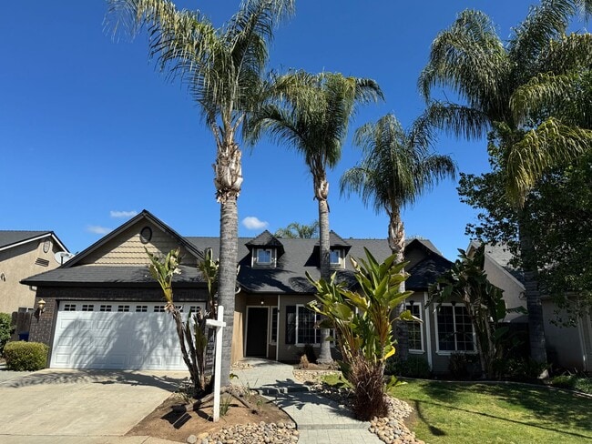 Gorgeous 3 bd. & 2 bath Home with a pool i... - Gorgeous 3 bd. & 2 bath Home with a pool i...