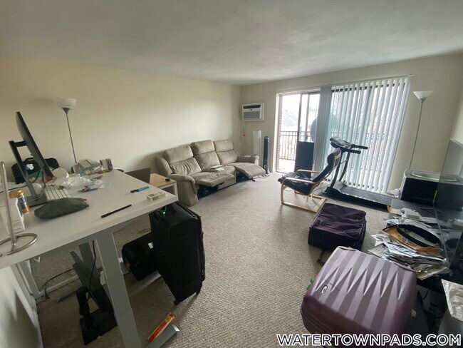 Photo - 245 Main St Unidad 45