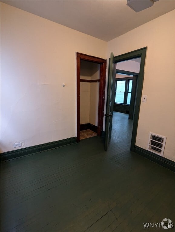Building Photo - 67 Barton St Rental