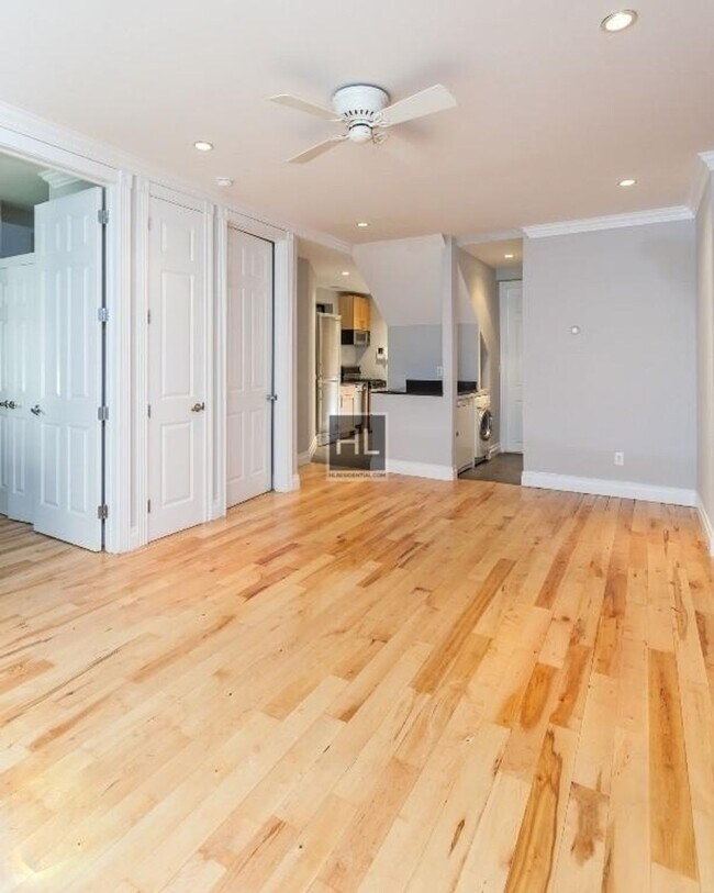 Photo - Avenue B Unidad 3W