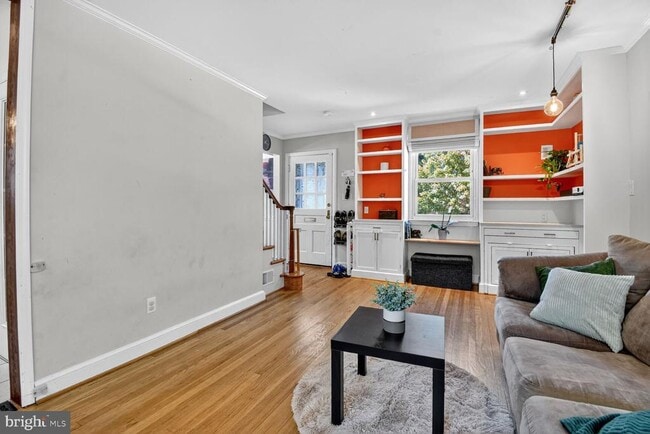 Photo - 10021 Tenbrook Dr