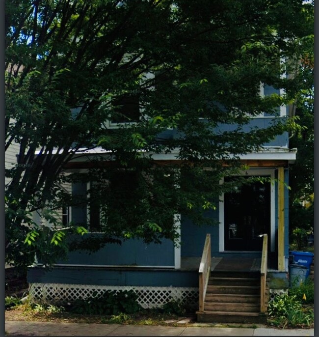 Building Photo - 6 Barclay St Unit 1st Floor