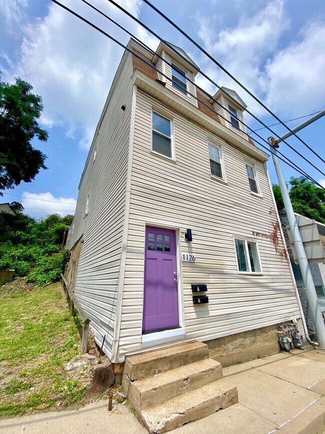 Photo - 1126 Arlington Ave Unit Apt 2