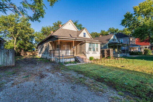 Photo - 1329 N Wellington Pl