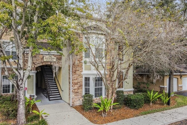 Building Photo - 10108 Courtney Oaks Cir Unit 101