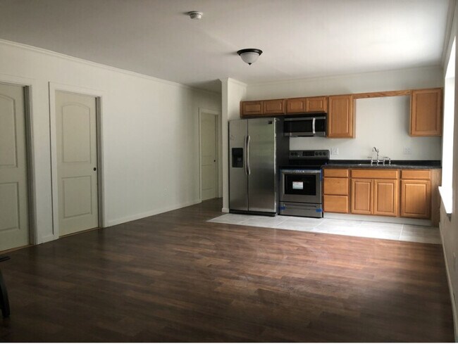 306 Highland Rd