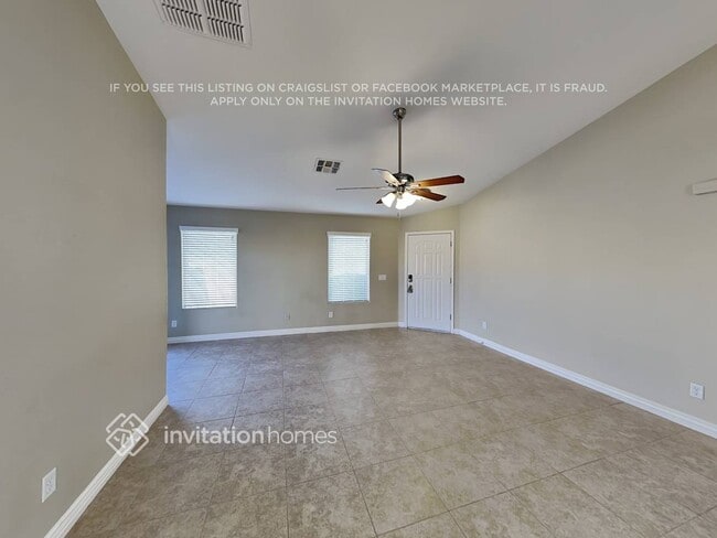 Photo - 35551 N Danish Red Trail