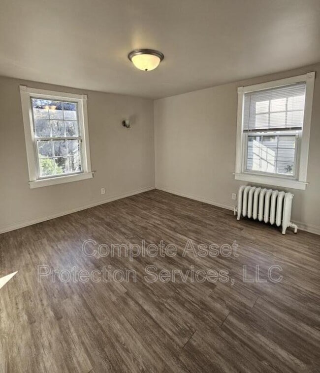 Photo - 1424 Parkview Ave