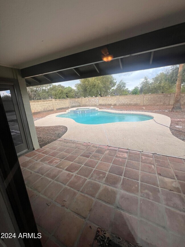 Photo - 6530 S Farmer Ave