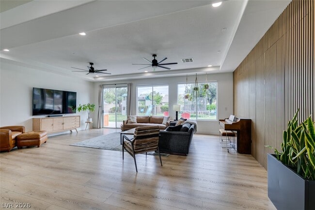 Photo - 7210 Shallowford Ave