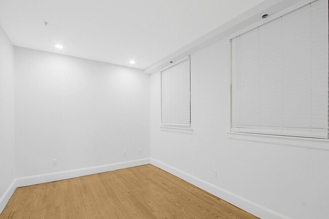 140 Boylston St