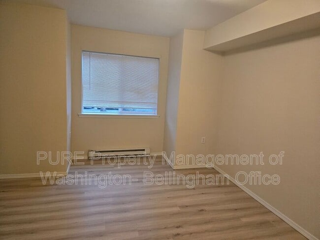 Photo - 508 Tremont Ave Unidad #A102