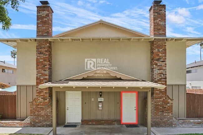 Photo - 3009 Canyon Crest Dr Unit D