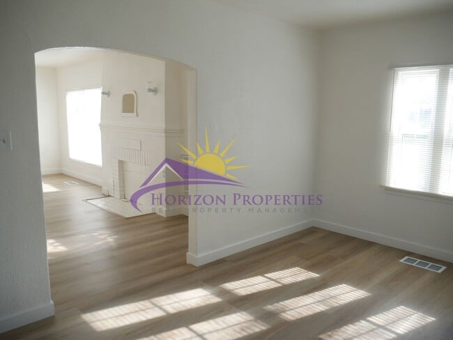 Photo - Remodeled 5 Bed 2 Bath 2,000 sqft home in North Sacramento