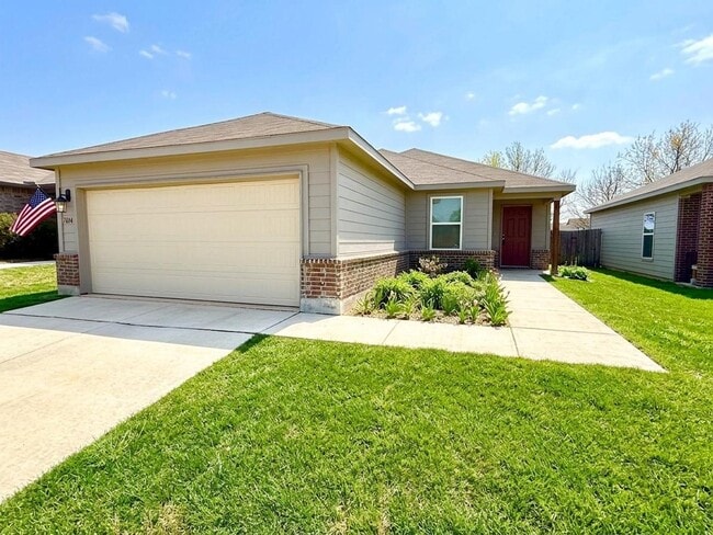 Building Photo - 7614 Crestway Ridge